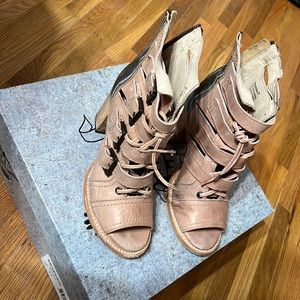 Freebird by Steven Strappy Sandal Heels Size 7 Braeden